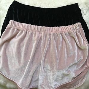 BRANDY MELVILLE VELVET SHORTS SET